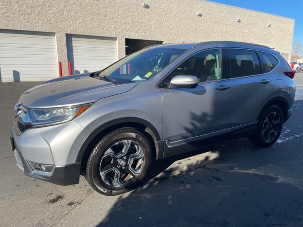 Used 2018 Honda CR-V Touring SUV