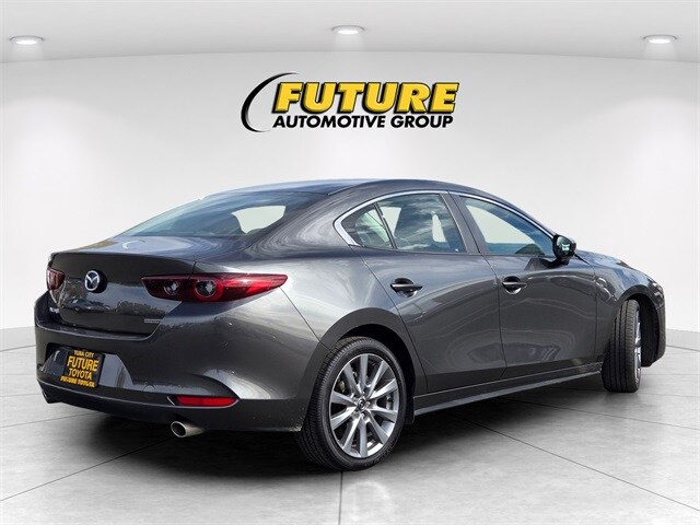 2025 Mazda Mazda3 Sedan 2.5 s Preferred photo 4