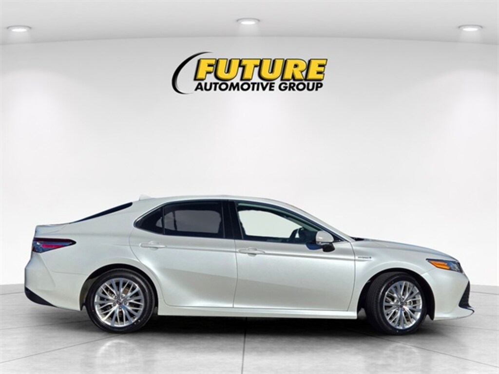 Certified 2020 Toyota Camry Hybrid XLE Sedan