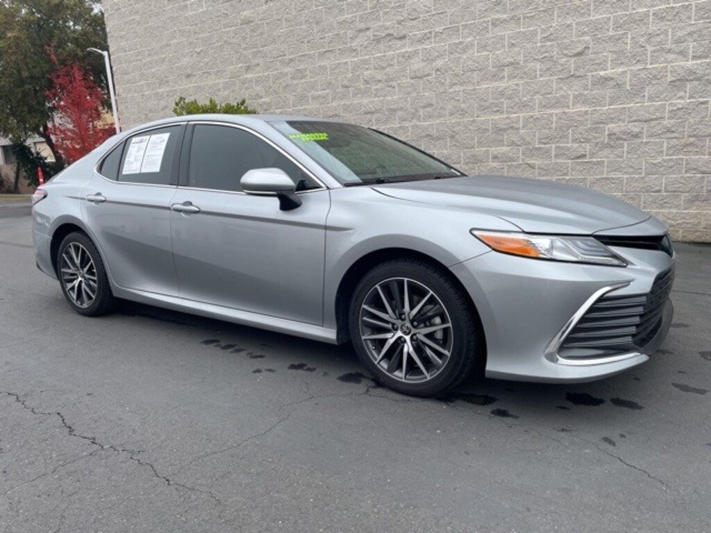 Certified 2022 Toyota Camry Hybrid XLE Sedan