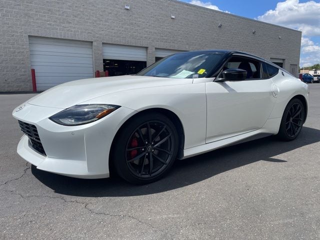 2024 Nissan Z Performance photo 3