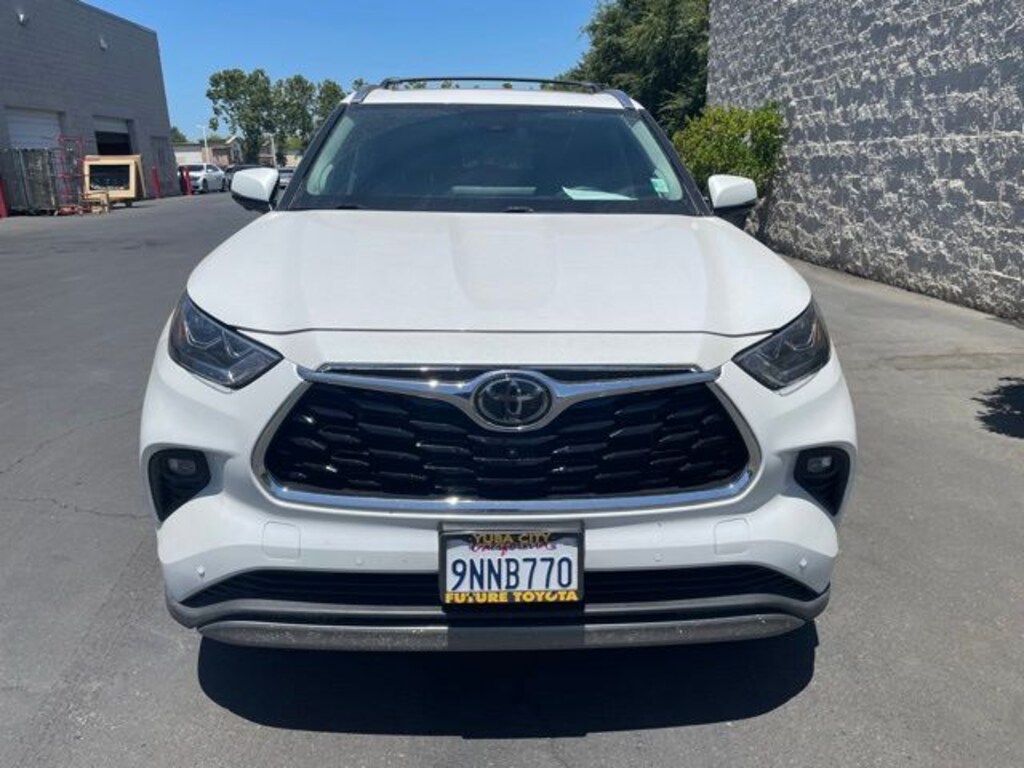 Certified 2024 Toyota Highlander Platinum SUV