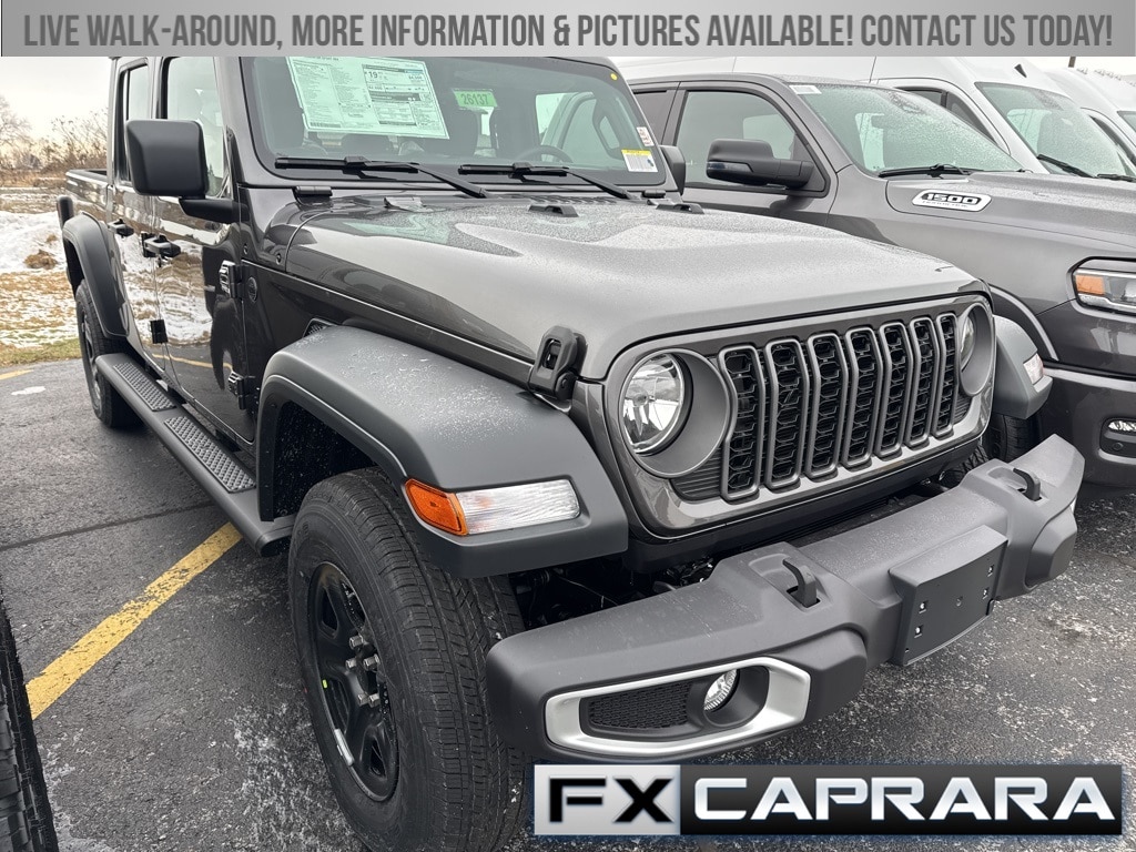 2026 Jeep Gladiator Sport's photo