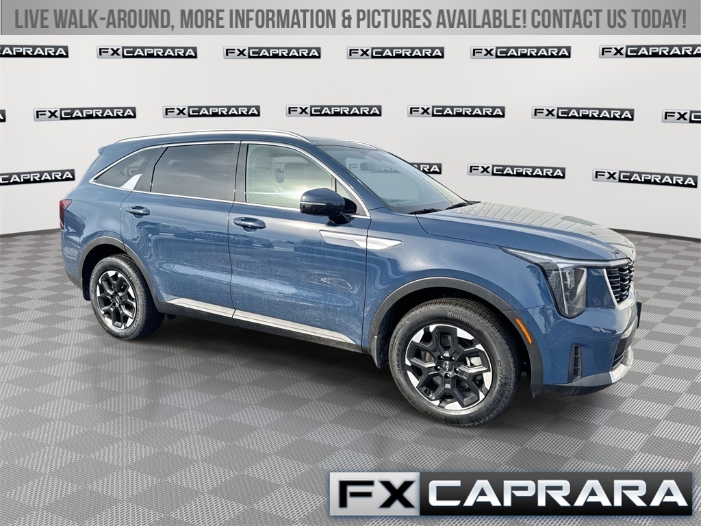 Used 2025 Kia Sorento S SUV