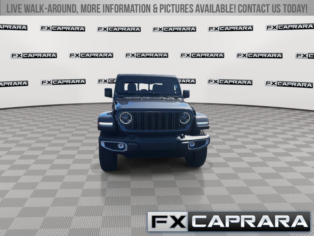 Used 2026 Jeep Gladiator Sahara Truck Crew Cab