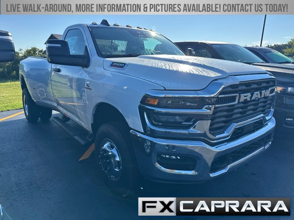 New 2026 Ram 3500 TRADESMAN REGULAR CAB 4X4 8' BOX Pickup