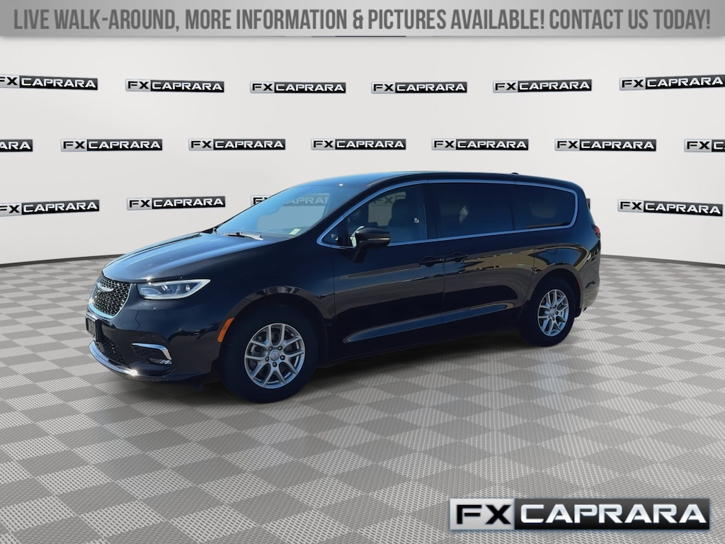 Used 2025 Chrysler Pacifica Select Van Passenger Van