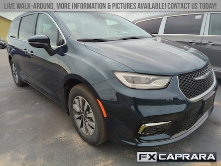 2023 Chrysler Pacifica Hybrid PACIFICA PLUG-IN HYBRID TOURING L Passenger Van