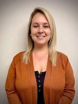 Staff member Erica Main from d8efc7769306