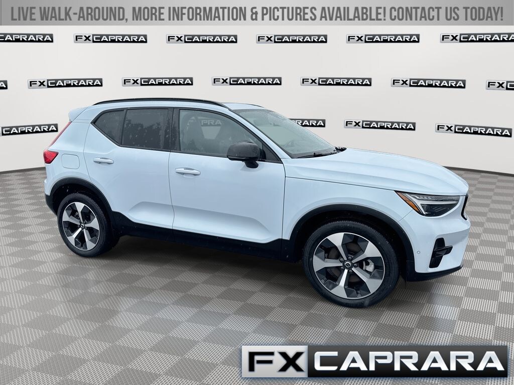 Used 2026 Volvo XC40 B5 Plus SUV