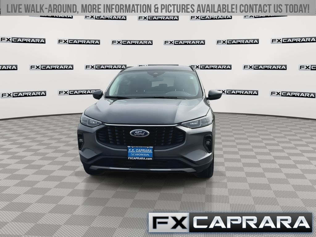 Used 2025 Ford Escape Platinum SUV