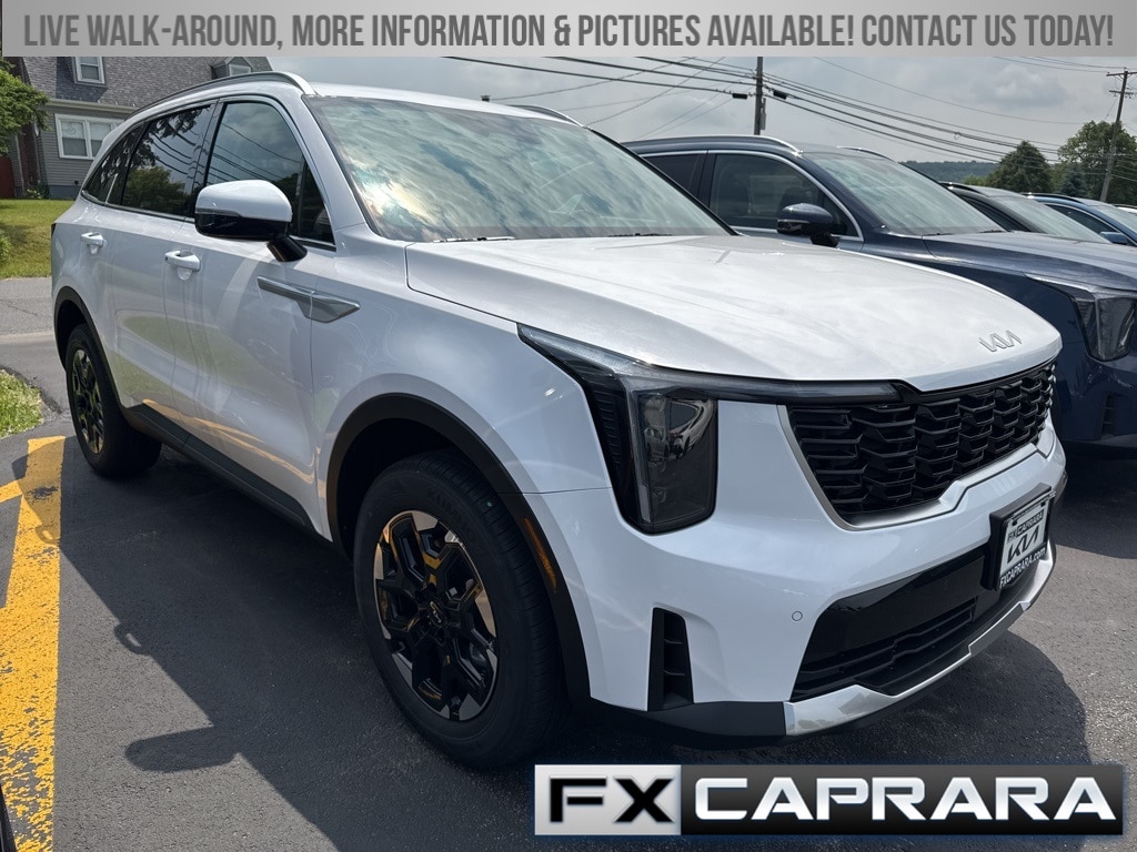 2025 Kia Sorento S's photo