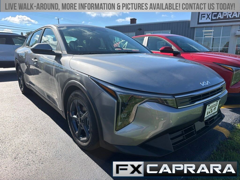 New 2026 Kia K4 LXS Sedan