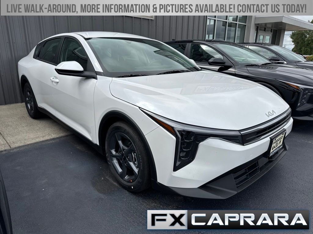 New 2026 Kia K4 LXS Sedan