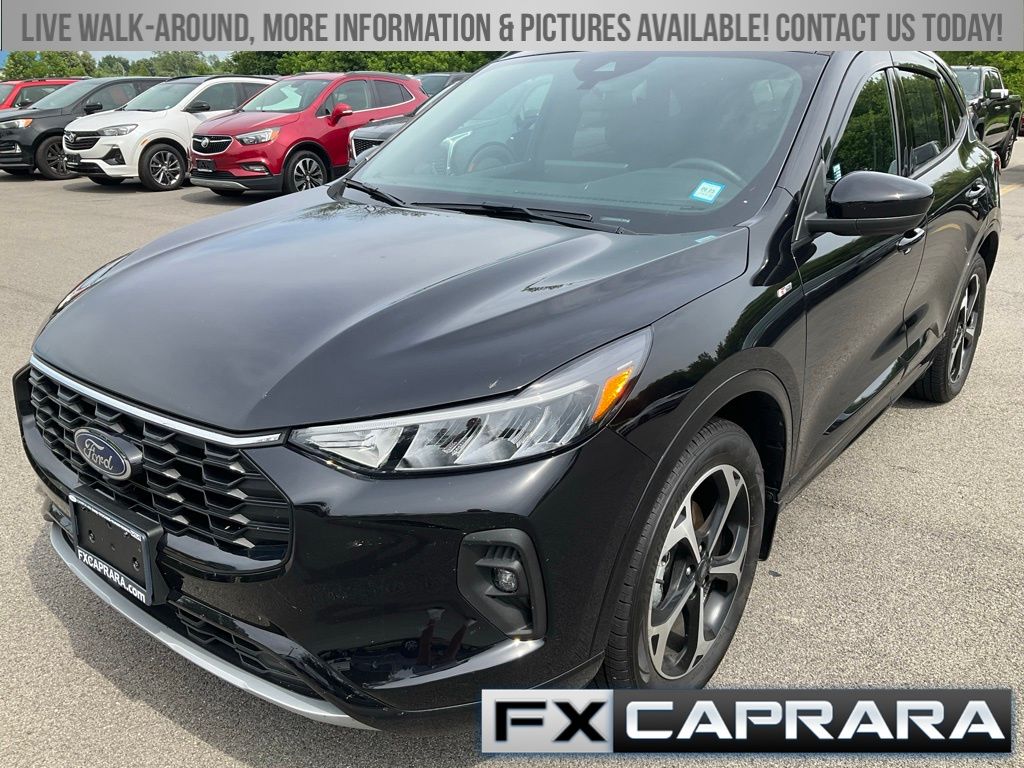 2023 Ford Escape ST-Line Select - Photo 7