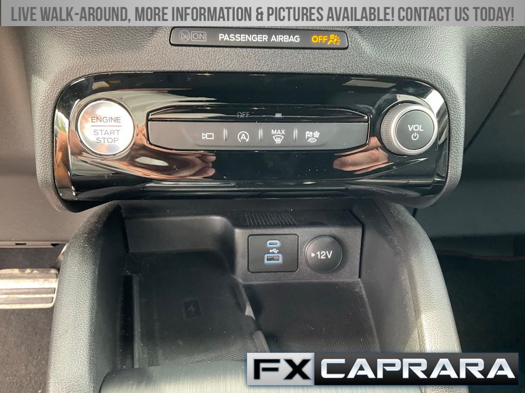 2023 Ford Escape ST-Line Select - Photo 14