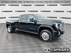 2025 GMC Sierra 3500HD Denali 4WD Crew Cab 159 Denali