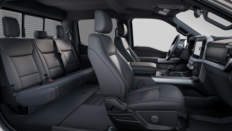 2025 Ford F-150 XLT - Photo 36