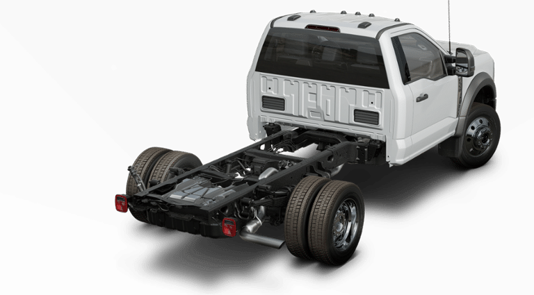2024 Ford F-550 Super Duty Chassis Cab XLT - Photo 20