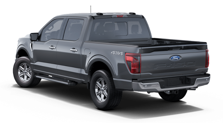 2025 Ford F-150 XLT photo 2