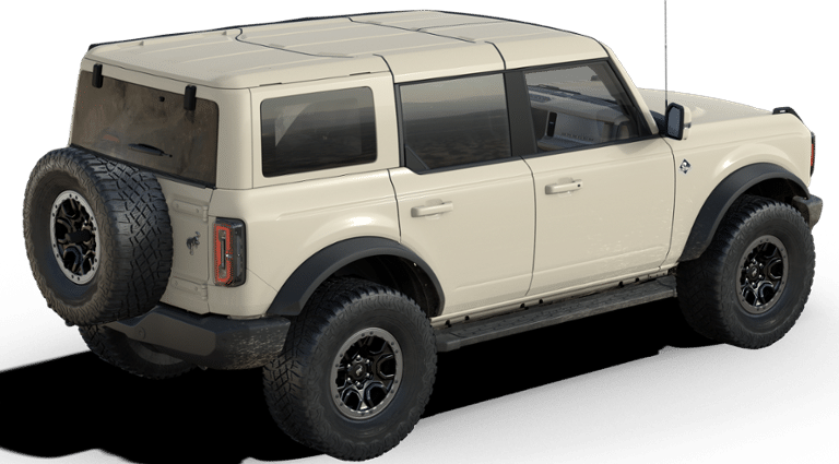 2025 Ford Bronco Outer Banks photo 3