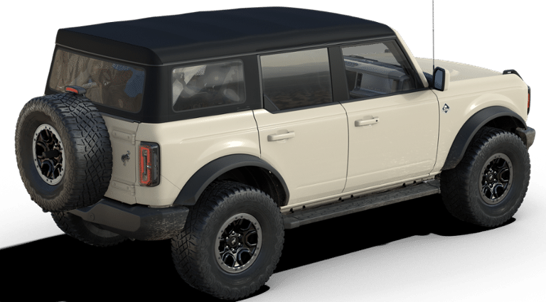 2025 Ford Bronco Outer Banks photo 3