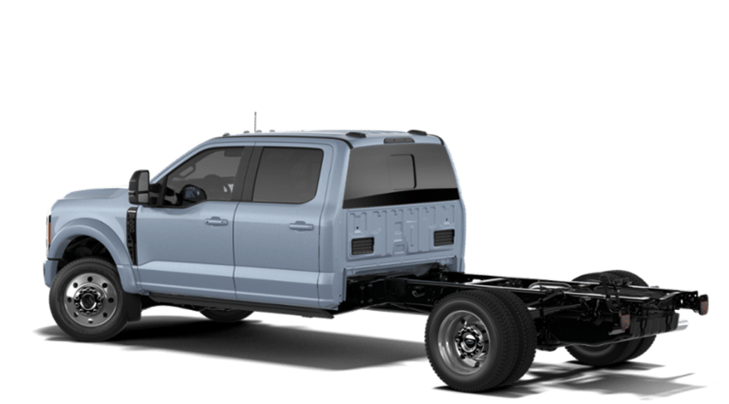 New 2027 Ford F-550 Chassis Cab F-550® Platinum TRUCK