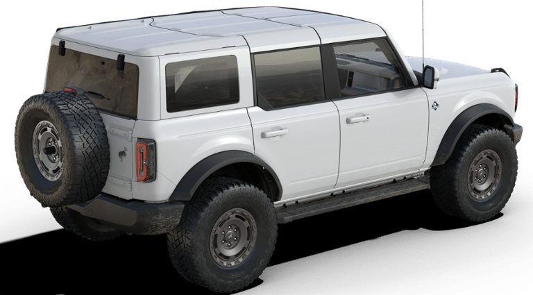 2025 Ford Bronco Outer Banks photo 3