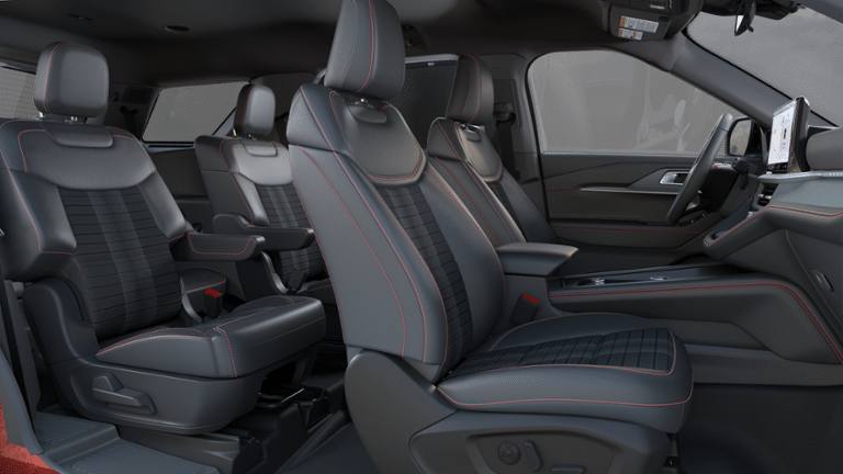 2025 Ford Explorer ST-Line photo 9