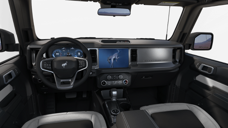2025 Ford Bronco Base photo 32