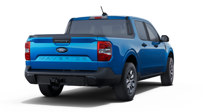 2025 Ford Maverick XLT photo 2