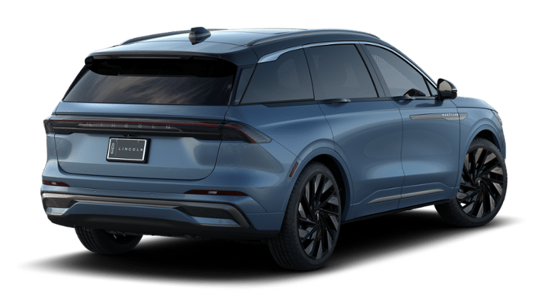 2026 Lincoln Nautilus Black Label photo 3