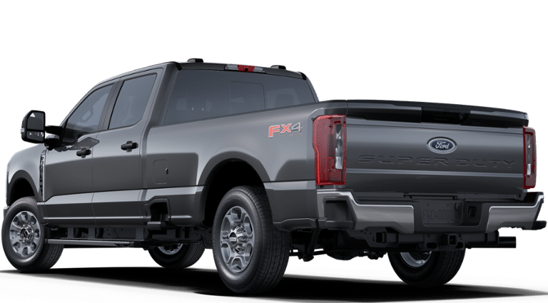2025 Ford F-350 XLT photo 2