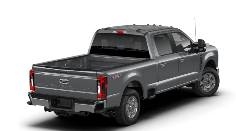 2026 Ford F-350 XLT photo 3
