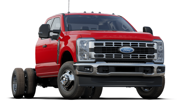 2025 Ford F-350 Super Duty Chassis Cab XLT - Photo 26