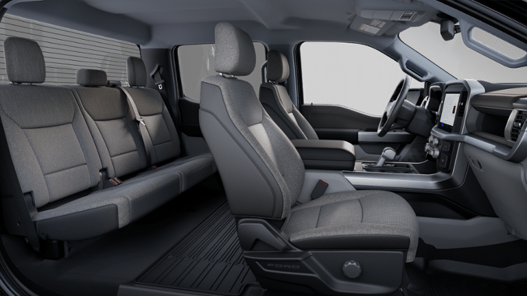 2025 Ford F-150 Lightning XLT Truck