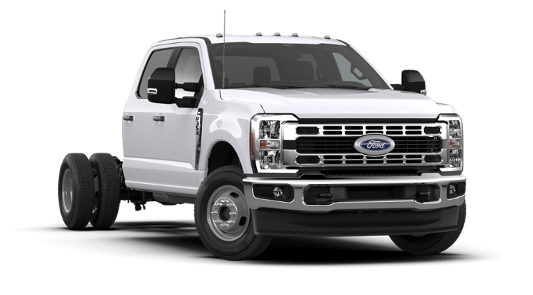 2026 Ford F-350 Super Duty Chassis Cab XLT - Photo 26