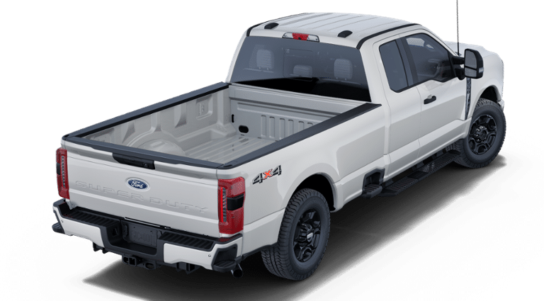 2025 Ford F-350 photo 3