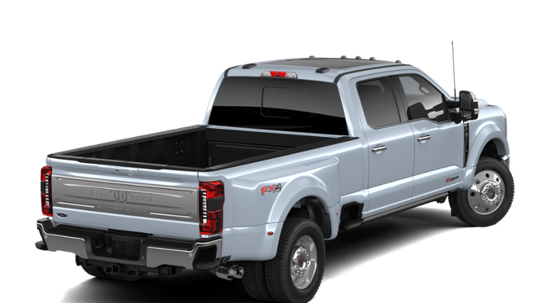2026 Ford F-450 photo 3