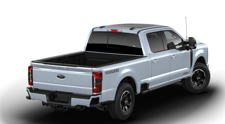 2026 Ford F-350 Lariat photo 3