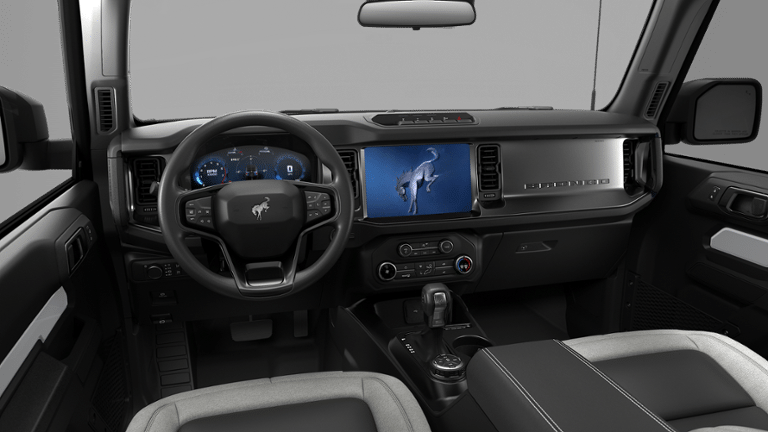 2026 Ford Bronco Base SUV
