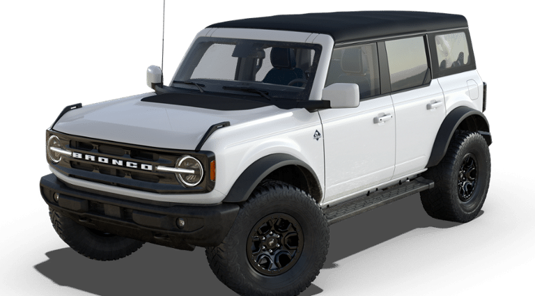 2025 Ford Bronco 4-Door Outer Banks's photo