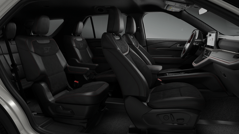 2026 Ford Explorer ST - Photo 47