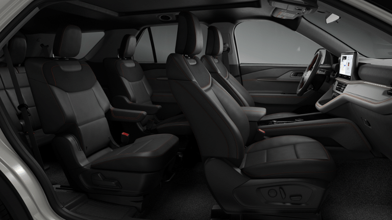 2027 Ford Explorer Active - Photo 6