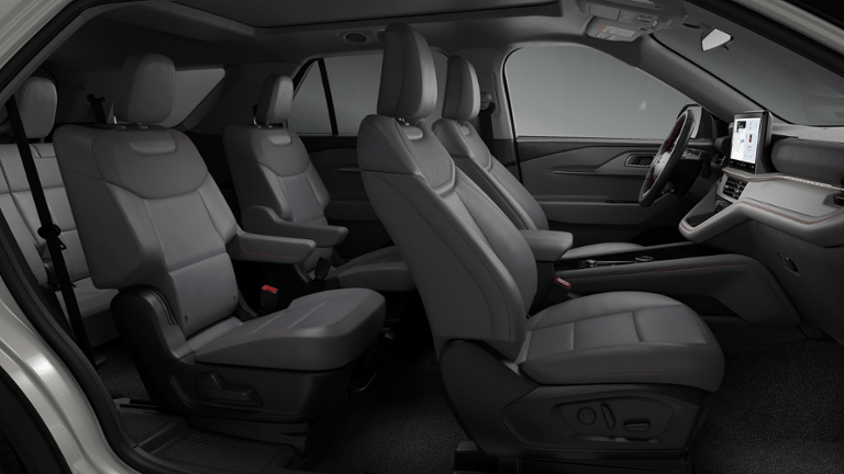 2026 Ford Explorer Active - Photo 6