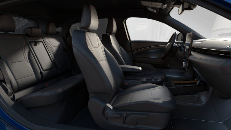 2025 Ford Mustang Mach-E Premium photo 27