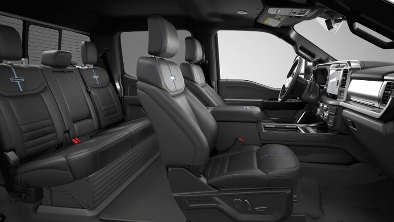 2026 Ford F-250 Super Duty Platinum - Photo 44