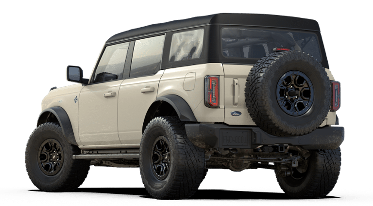 2025 Ford Bronco Outer Banks photo 2
