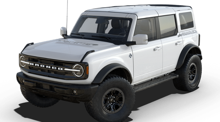 2025 Ford Bronco Outer Banks photo 2