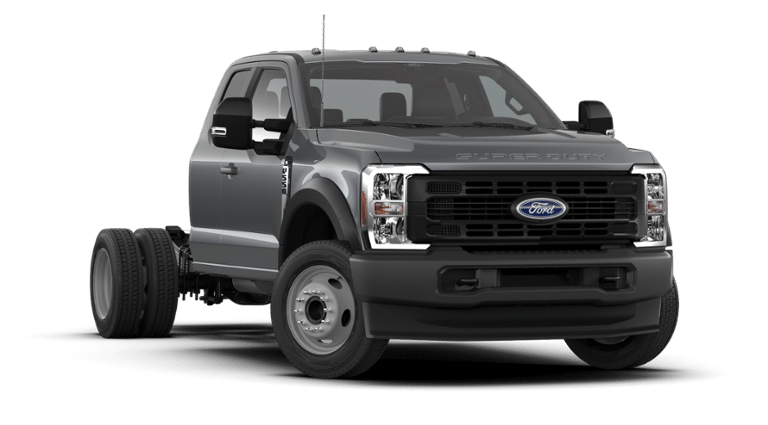 2026 Ford F-550 Super Duty Chassis Cab XL - Photo 4